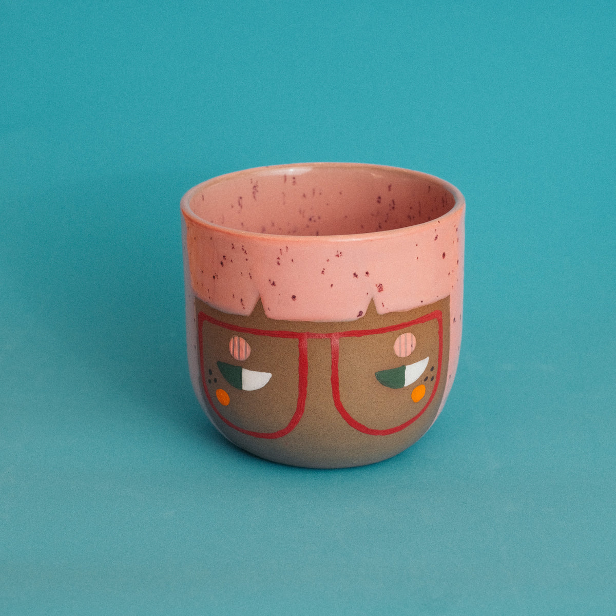 Side Eye Doris Strawberry Cup 15oz