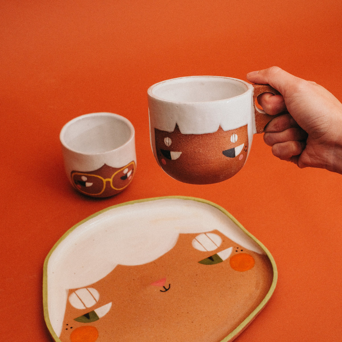 Side Eye Ivy Snow Mug 12oz