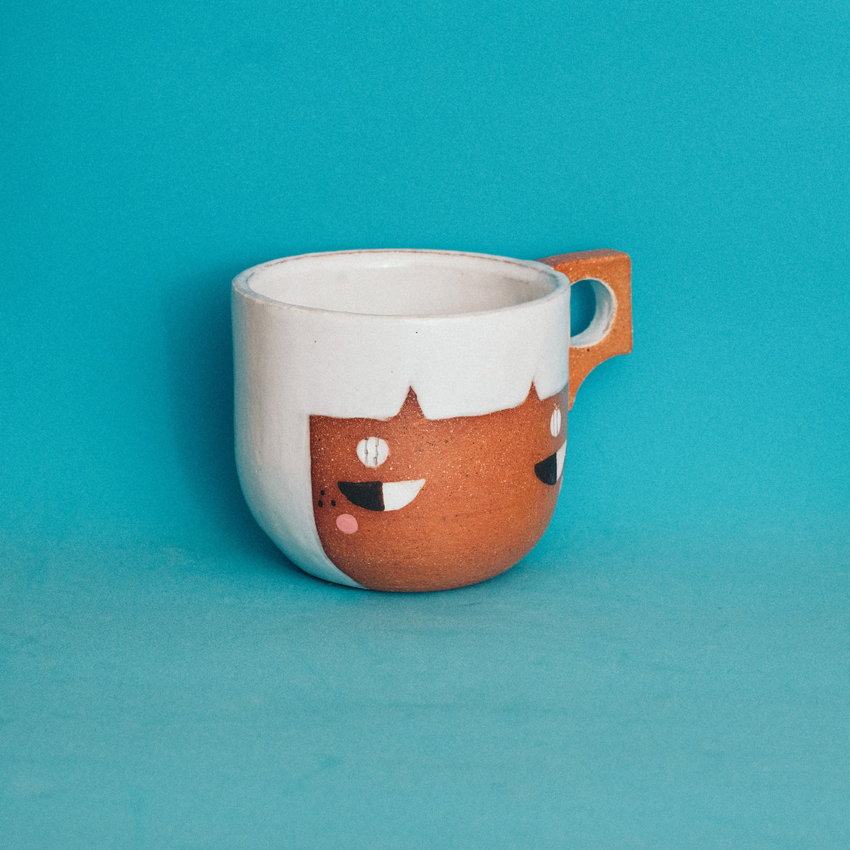 Side Eye Ivy Snow Mug 12oz